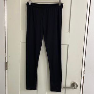 Cuddl Duds Active Layer leggings. Size Medium.